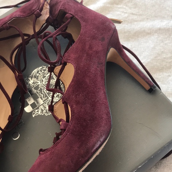 Vince Camuto - lace up heels - Picture 5 of 7
